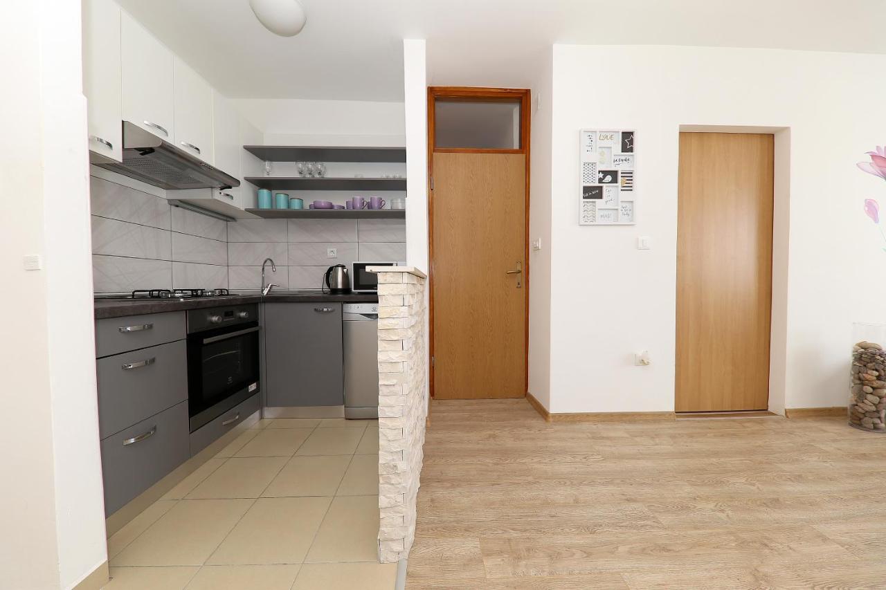 Ferienwohnung Neluna Zadar Exterior foto